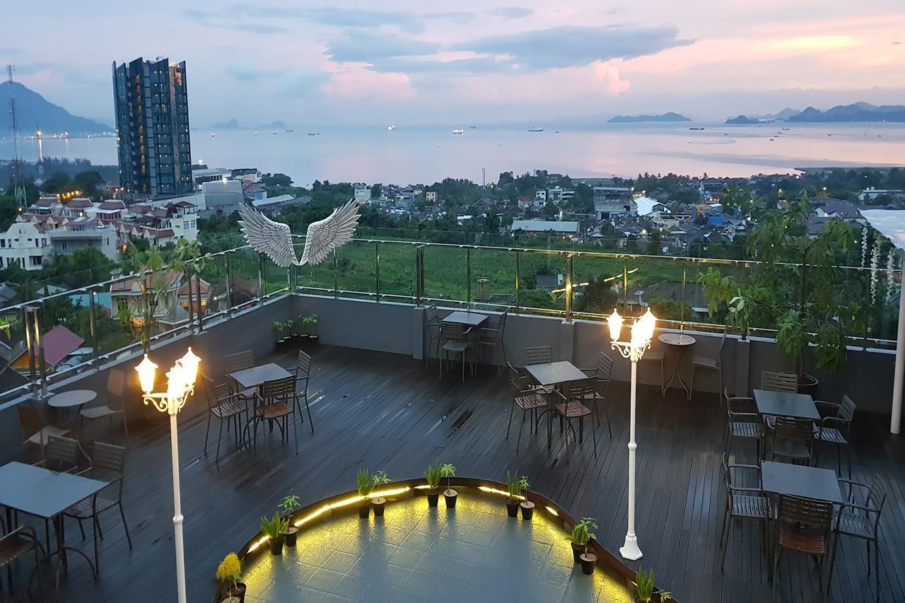 Aston Lampung City Hotel Bandar Lampung Eksteriør billede