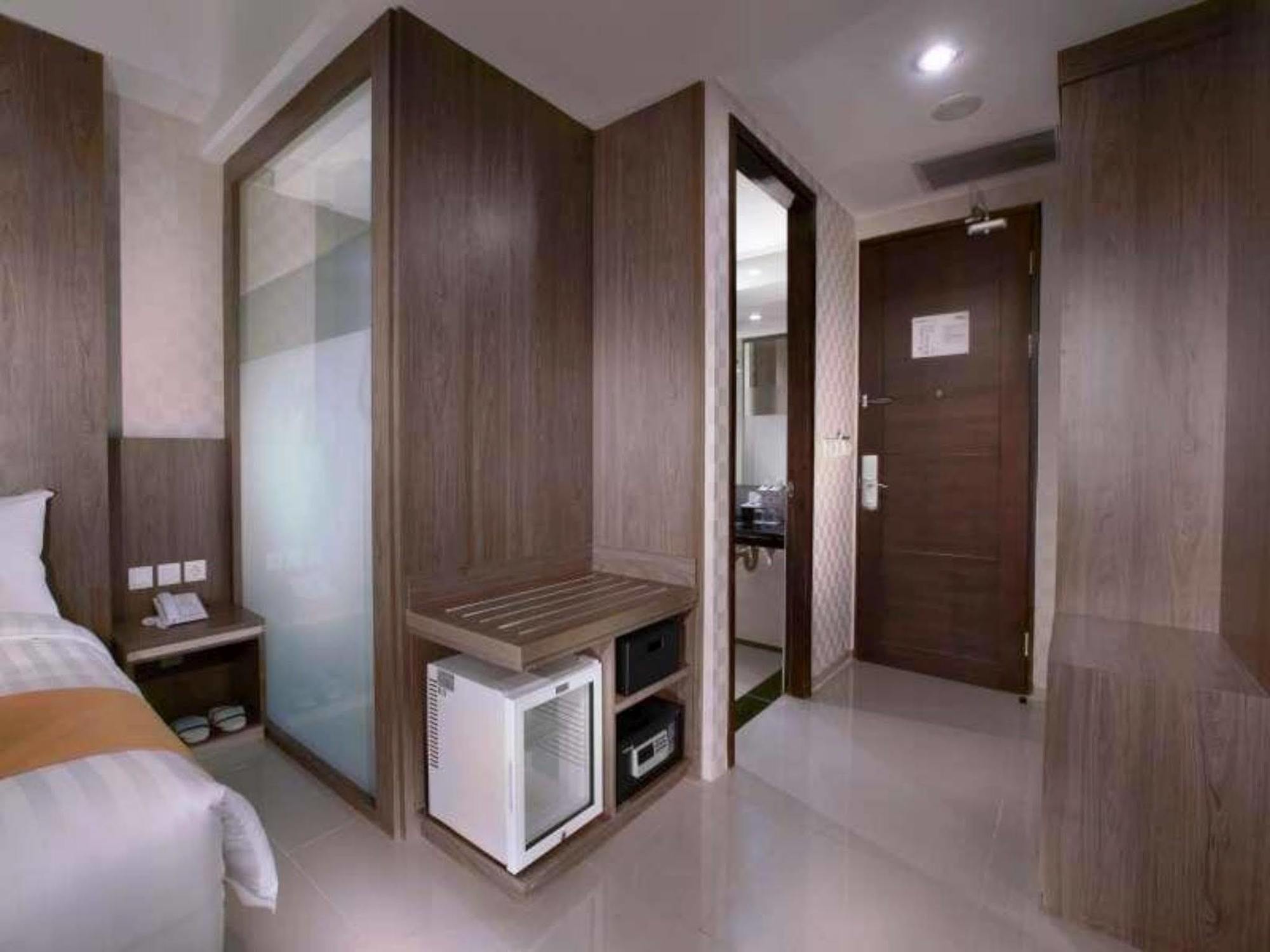 Aston Lampung City Hotel Bandar Lampung Eksteriør billede